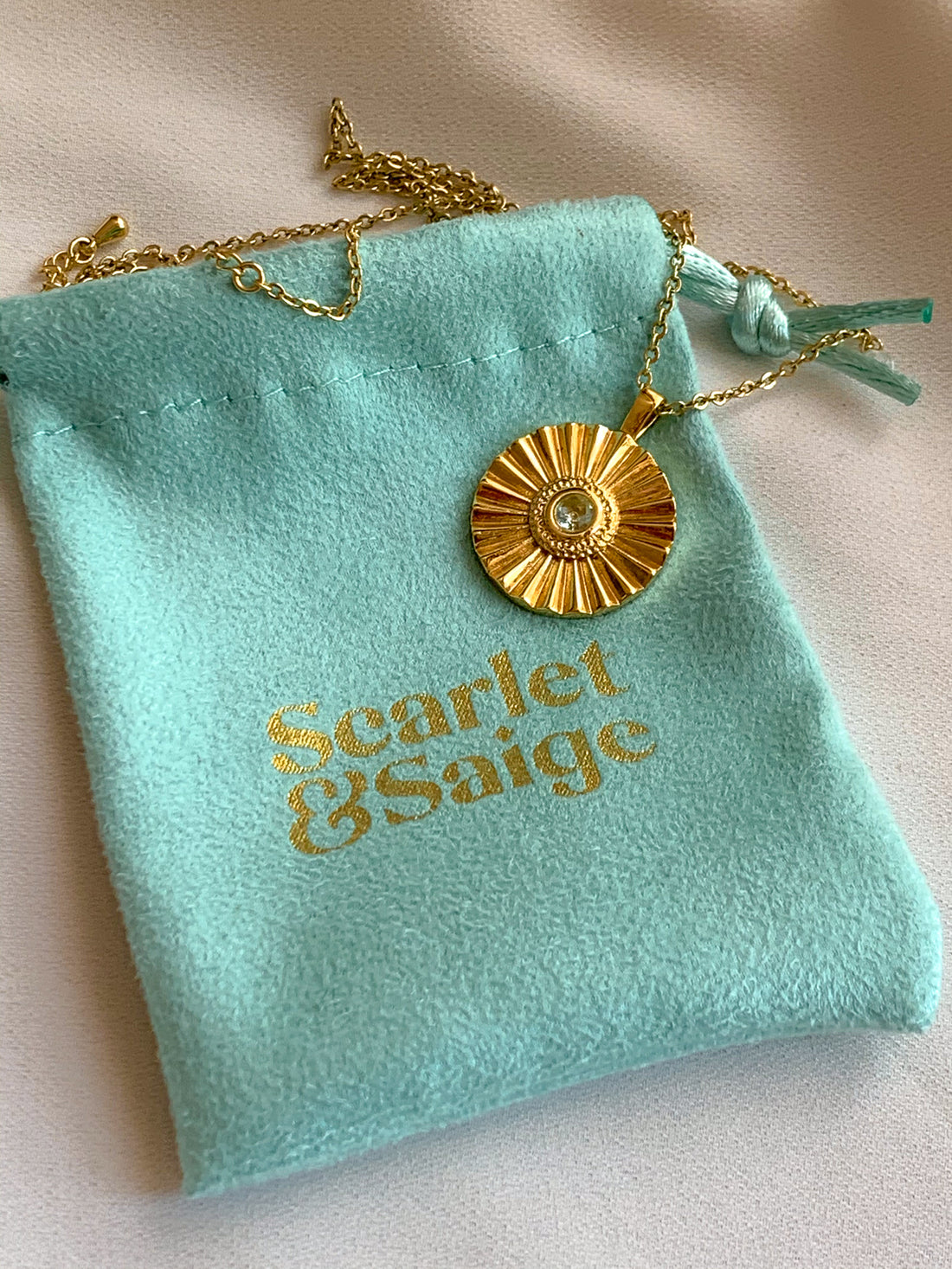scarlet and saige jewellery pouch